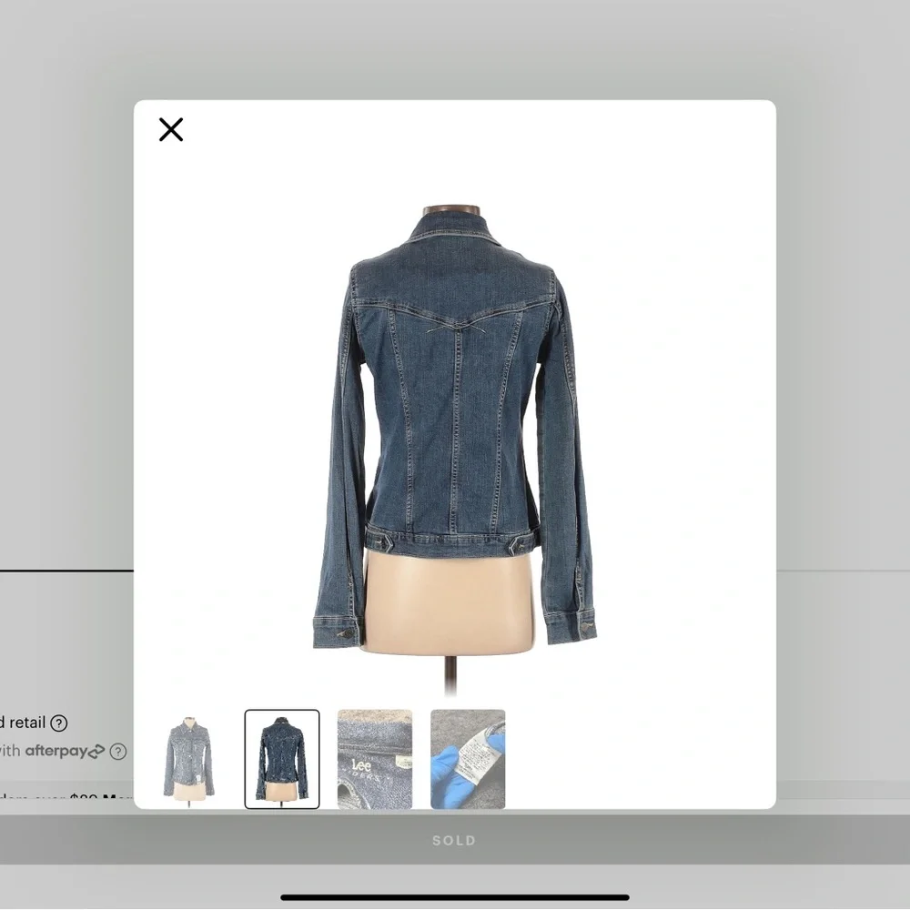 Riders by Lee Blue Jean Jacket with Classic Style and Cropped Length - Picture 2 of 4